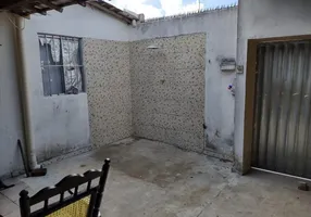 Foto 1 de Casa com 2 Quartos à venda, 50m² em Ilha Amarela, Salvador