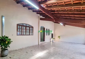 Foto 1 de Casa com 4 Quartos à venda, 210m² em Vila Zezé, Jacareí