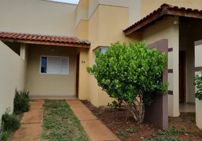 Foto 1 de Casa de Condomínio com 3 Quartos para alugar, 71m² em Vila Sao Joao, Três Lagoas