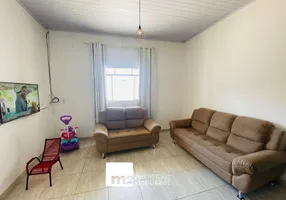 Foto 1 de Casa com 3 Quartos à venda, 180m² em Vila Cruzeiro do Sul, Aparecida de Goiânia