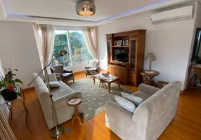 Foto 1 de Apartamento com 3 Quartos à venda, 188m² em Centro, Gramado