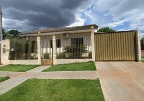 Foto 1 de Casa com 3 Quartos à venda, 180m² em Jardim Pio XII, Campo Mourão