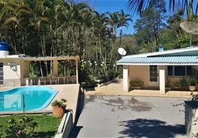 Foto 1 de Fazenda/Sítio com 3 Quartos à venda, 398m² em Taboão, Mogi das Cruzes