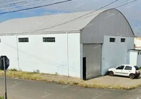 Foto 1 de Galpão/Depósito/Armazém à venda, 270m² em Xaxim, Curitiba