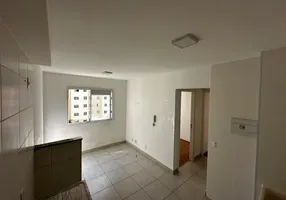 Foto 1 de Apartamento com 2 Quartos para alugar, 34m² em Parque Fongaro, São Paulo