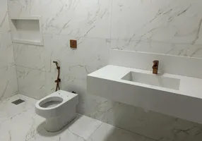 Foto 1 de Casa com 3 Quartos à venda, 218m² em Alto dos Caicaras, Patos de Minas