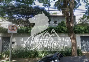 Foto 1 de Casa com 4 Quartos à venda, 286m² em Jardim Europa, São Paulo