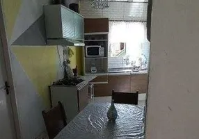 Foto 1 de Casa com 2 Quartos à venda, 80m² em Pau da Lima, Salvador