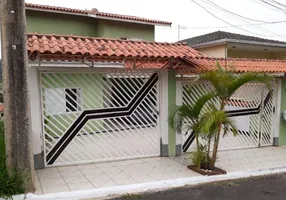 Foto 1 de Casa de Condomínio com 4 Quartos à venda, 250m² em Centro, Itapevi