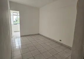 Foto 1 de Kitnet com 1 Quarto à venda, 33m² em Vila Buarque, São Paulo