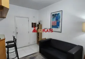 Foto 1 de Apartamento com 1 Quarto para alugar, 33m² em Moema, São Paulo