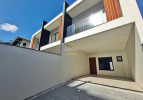 Foto 1 de Sobrado com 3 Quartos à venda, 121m² em Saguaçú, Joinville