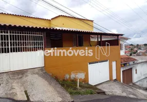 Foto 1 de Casa com 5 Quartos à venda, 240m² em Nazaré, Belo Horizonte