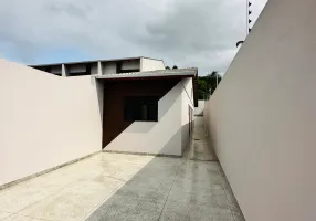 Foto 1 de Casa com 2 Quartos à venda, 85m² em Parque Residencial Scaffid II, Itaquaquecetuba