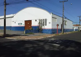 Foto 1 de Ponto Comercial para venda ou aluguel, 1357m² em Jardim Quitandinha, Araraquara