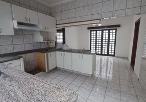 Foto 1 de Casa com 3 Quartos à venda, 186m² em Vila Formosa, Franca
