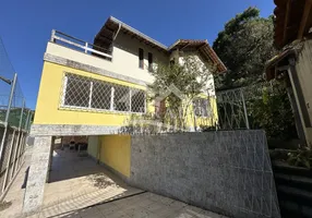 Foto 1 de Casa com 3 Quartos à venda, 300m² em Coronel Veiga, Petrópolis