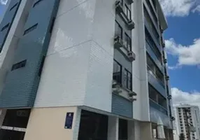 Foto 1 de Apartamento com 3 Quartos para alugar, 80m² em Mauricio de Nassau, Caruaru