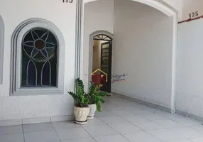 Foto 1 de Casa com 3 Quartos à venda, 210m² em Jardim Independência, Taubaté