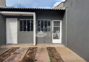 Foto 1 de Casa com 3 Quartos à venda, 70m² em Carnascialli, Londrina