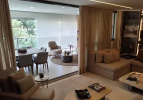Foto 1 de Apartamento com 3 Quartos à venda, 175m² em Asa Sul, Brasília