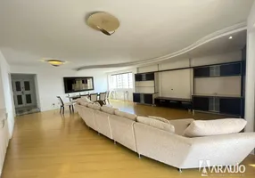 Foto 1 de Apartamento com 4 Quartos à venda, 168m² em Centro, Itajaí