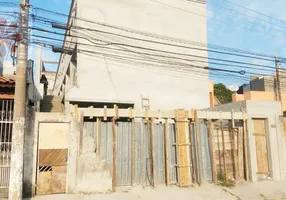 Foto 1 de Casa de Condomínio com 2 Quartos à venda, 60m² em Vila Curuçá, São Paulo