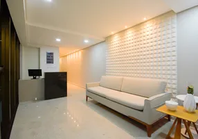 Foto 1 de Apartamento com 1 Quarto para alugar, 34m² em Aflitos, Recife