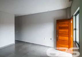 Foto 1 de Casa com 2 Quartos à venda, 61m² em Volta Redonda, Araquari