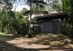 Foto 1 de Fazenda/Sítio com 3 Quartos à venda, 450m² em Vale do Sol, Embu das Artes