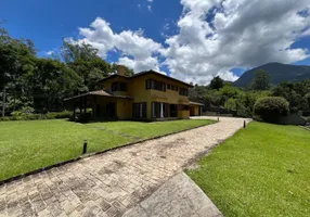 Foto 1 de Casa com 4 Quartos à venda, 354m² em Quebra Frascos, Teresópolis