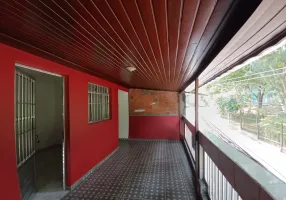 Foto 1 de Casa com 2 Quartos para alugar, 80m² em Capão Redondo, São Paulo