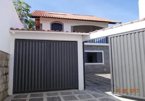 Foto 1 de Casa com 2 Quartos para alugar, 100m² em Centro, Itaguaí