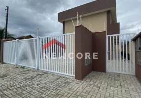 Foto 1 de Casa de Condomínio com 2 Quartos à venda, 74m² em Agenor de Campos, Mongaguá