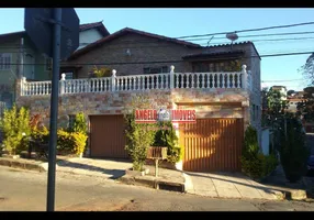 Foto 1 de Casa com 6 Quartos à venda, 271m² em São João Batista, Belo Horizonte