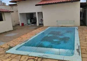 Foto 1 de Casa com 2 Quartos à venda, 200m² em Parque Campolim, Sorocaba