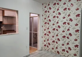 Foto 1 de Casa com 2 Quartos para alugar, 75m² em Mogi Moderno, Mogi das Cruzes