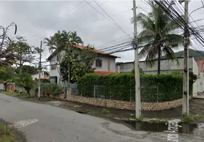 Foto 1 de Casa com 4 Quartos à venda, 200m² em Piratininga, Niterói