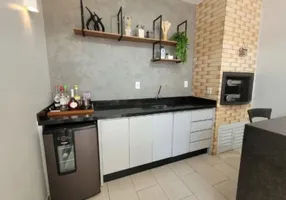 Foto 1 de Casa com 3 Quartos à venda, 90m² em Goiabeiras, Vitória