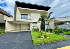 Foto 1 de Casa de Condomínio com 4 Quartos à venda, 299m² em Residencial Goiânia Golfe Clube, Goiânia