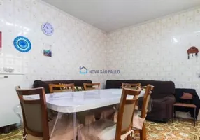 Foto 1 de Casa com 4 Quartos para alugar, 140m² em Vila Mira, São Paulo