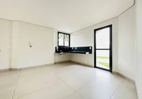 Foto 1 de Casa com 3 Quartos à venda, 110m² em Planalto, Belo Horizonte