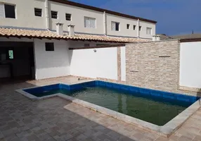 Foto 1 de Casa com 2 Quartos à venda, 68m² em Jardim Itapoan, Mongaguá