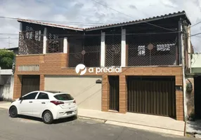 Foto 1 de Casa com 4 Quartos à venda, 253m² em Sao Gerardo, Fortaleza