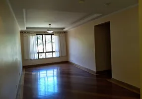 Foto 1 de Apartamento com 3 Quartos à venda, 100m² em Retiro, Petrópolis