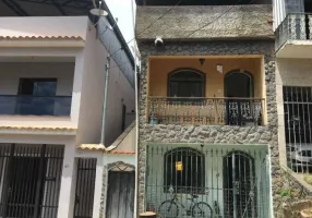 Foto 1 de Casa com 2 Quartos à venda, 166m² em Vila Joao Lombard Fabricas, São João Del Rei