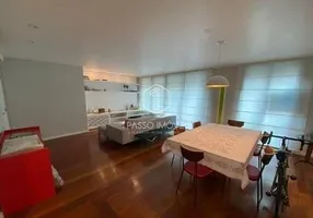 Foto 1 de Apartamento com 2 Quartos à venda, 122m² em Lagoa, Rio de Janeiro