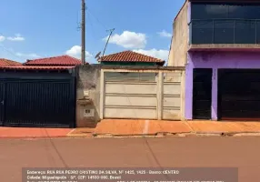 Foto 1 de Casa com 2 Quartos à venda, 137m² em Centro, Miguelópolis