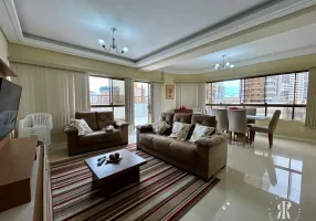 Foto 1 de Apartamento com 2 Quartos à venda, 148m² em Centro, Tramandaí