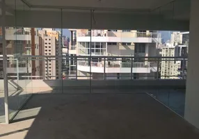 Foto 1 de Apartamento com 3 Quartos à venda, 166m² em Itaim Bibi, São Paulo